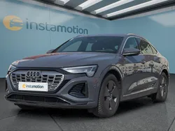 Grau Gebraucht 2024 Audi Q8 e-tron S-Line SUV | 65.299 € (Fairer Preis)