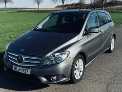 Silber Gebraucht 2013 Mercedes B180 Van / Kleinbus | 10.200 € (Superpreis)