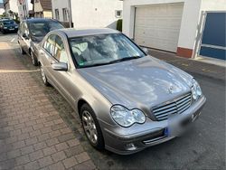 Silber Gebraucht 2004 Mercedes C180 Elegance Limousine | 7.750 € (Teuer)