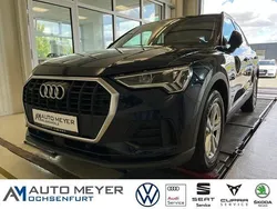 Kosmosblau metallic Gebraucht 2019 Audi Q3 SUV | 27.770 € (Guter Preis)