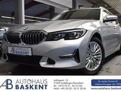 Silber Gebraucht 2021 BMW 320 Luxury Line Kombi | 30.990 € (Fairer Preis)
