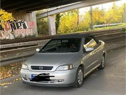 Silber Gebraucht 2002 Opel Astra Cabriolet Cabrio | 1.800 € (Etwas zu teuer)