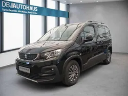 Schwarz Gebraucht 2023 Peugeot Rifter Allure Van / Kleinbus | 19.540 € (Fairer Preis)