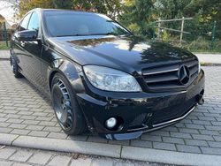 Schwarz Gebraucht 2008 Mercedes C63 AMG Avantgarde Limousine | 9.444 €