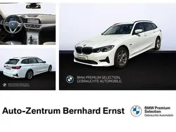 Alpinweiß uni Gebraucht 2022 BMW 320e Sport Line Kombi | 28.900 € (Fairer Preis)