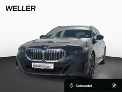 Sophistograu (grau) Gebraucht 2024 BMW 520 Comfort Edition Kombi | 49.250 € (Superpreis)