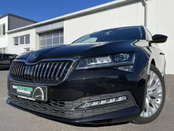 Schwarzmagic Gebraucht 2021 Skoda Superb Premium Edition Kombi | 26.860 € (Guter Preis)