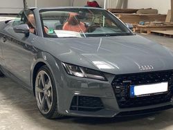 Grau Gebraucht 2019 Audi TT Roadster Sport Cabrio | 34.500 € (Teuer)