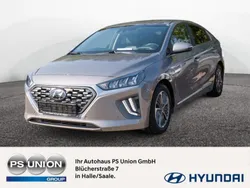 Beige / fluidic metal Gebraucht 2019 Hyundai Ioniq Premium Limousine | 20.990 € (Teuer)