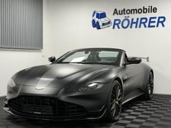 Schwarz satin jet black (metallic) Gebraucht 2021 Aston Martin V8 Vantage Cabrio | 124.900 € (Teuer)