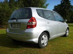 Silber Gebraucht 2007 Honda Jazz LS Kleinwagen | 3.000 € (Guter Preis)