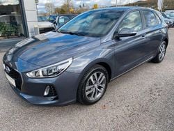 Micron/pepper grey Gebraucht 2018 Hyundai i30 Trend Limousine | 12.450 € (Guter Preis)