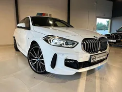 Weiß Gebraucht 2022 BMW 120 M Sport Kleinwagen | 23.999 € (Fairer Preis)