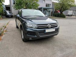 Grau Gebraucht 2013 VW Touareg SUV | 13.900 € (Fairer Preis)
