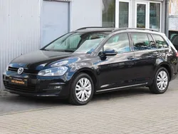 Schwarz Gebraucht 2013 VW Golf VII Comfortline Kombi | 10.980 € (Etwas zu teuer)
