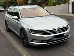 Silber Gebraucht 2016 VW Passat Highline Kombi | 21.999 € (Teuer)