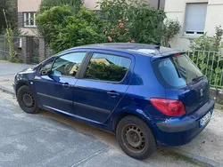 Blau Gebraucht 2002 Peugeot 307 Kleinwagen | 1.000 €