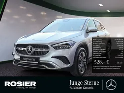 Silber / hightechsilber Gebraucht 2024 Mercedes GLA180 Advanced SUV | 35.190 € (Guter Preis)