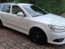 Weiß Gebraucht 2012 Skoda Octavia RS Kombi | 12.900 € (Teuer)