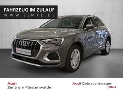 Chronosgrau metallic Gebraucht 2023 Audi Q3 Advanced Plus SUV | 40.925 € (Teuer)