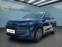 Blau Gebraucht 2024 VW Tiguan SUV | 35.099 € (Fairer Preis)