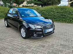 Schwarz Gebraucht 2013 Audi A1 Sportback Attraction Kleinwagen | 8.990 € (Guter Preis)