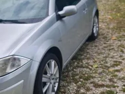 Silber Gebraucht 2006 Renault Mégane Cabriolet Privilege Cabrio | 2.100 € (Etwas zu teuer)