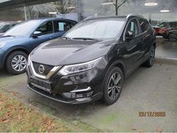 Black (m) Gebraucht 2020 Nissan Qashqai N-Connecta SUV | 18.990 € (Fairer Preis)