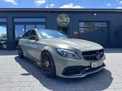 Mercedes C63 AMG