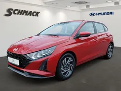 Rot Neu 2025 Hyundai i20 Trend Limousine | 21.990 € (Fairer Preis)