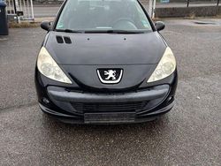 Schwarz Gebraucht 2012 Peugeot 206+ Basis Kleinwagen | 1.650 € (Guter Preis)