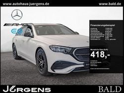 Polarweiss Gebraucht 2024 Mercedes E220 AMG Kombi | 57.490 €