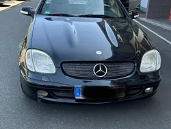 Schwarz Gebraucht 2001 Mercedes SLK230 Cabrio | 2.300 € (Guter Preis)
