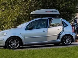 Grau Gebraucht 2005 Citroën C3 Kleinwagen | 2.800 €