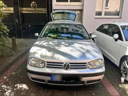Silber Gebraucht 2002 VW Golf IV Kleinwagen | 1.249 € (Etwas zu teuer)