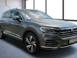 Grau Gebraucht 2021 VW Touareg Atmosphere SUV | 47.000 € (Guter Preis)