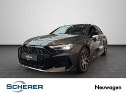 Grau Neu 2025 Audi RS3 Sport Limousine | 67.500 €