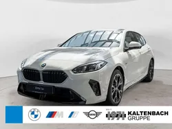 Alpinweiss iii Neu 2025 BMW 120 M Sport Kleinwagen | 36.790 € (Guter Preis)