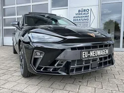 Schwarz Neu 2025 Cupra Leon VZ Limousine | 38.890 € (Superpreis)