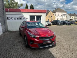 Rot Gebraucht 2021 Kia XCeed Spirit SUV | 20.890 € (Fairer Preis)
