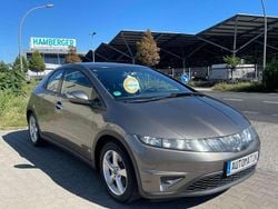 Grau Gebraucht 2006 Honda Civic Comfort Limousine | 5.890 € (Etwas zu teuer)