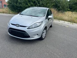 Grau Gebraucht 2010 Ford Fiesta Kleinwagen | 1.700 € (Fairer Preis)