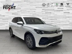 Weiß Gebraucht 2025 VW Tiguan R-line SUV | 48.499 € (Guter Preis)