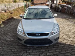 Grau Gebraucht 2009 Ford Focus Style Kombi | 1.400 € (Guter Preis)
