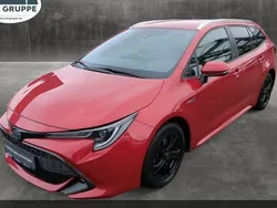 Rot Gebraucht 2022 Toyota Corolla Team Kombi | 25.990 € (Etwas zu teuer)