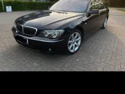 Schwarz Gebraucht 2006 BMW 730 Limousine | 3.300 €