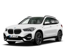 Alpinweiß uni Gebraucht 2022 BMW X1 Sport Line SUV | 27.730 € (Etwas zu teuer)