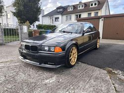 Schwarz Gebraucht 1991 BMW 320 M Sport Coupé | 9.500 €