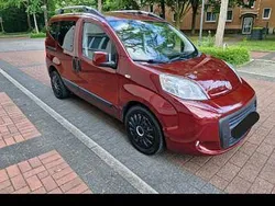 Rot Gebraucht 2011 Fiat Qubo Dynamic Van / Kleinbus | 5.200 € (Fairer Preis)