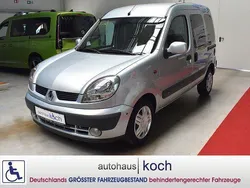 Grau Gebraucht 2005 Renault Kangoo Privilege Van / Kleinbus | 10.980 €